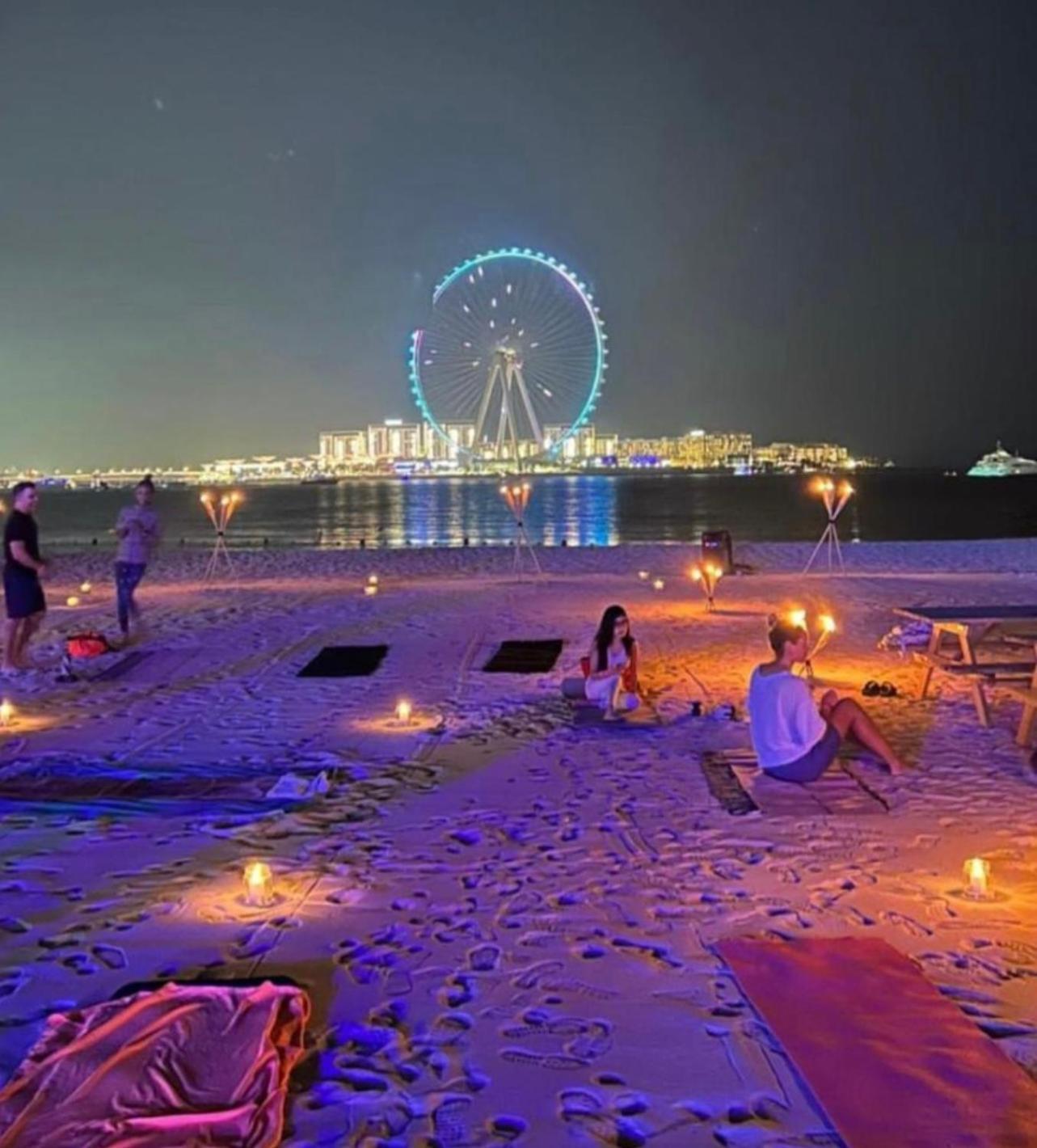 Seaview Beach Hostel Jbr - Walk To Beach - Gym - Pool - Metro Station Dubai Eksteriør billede