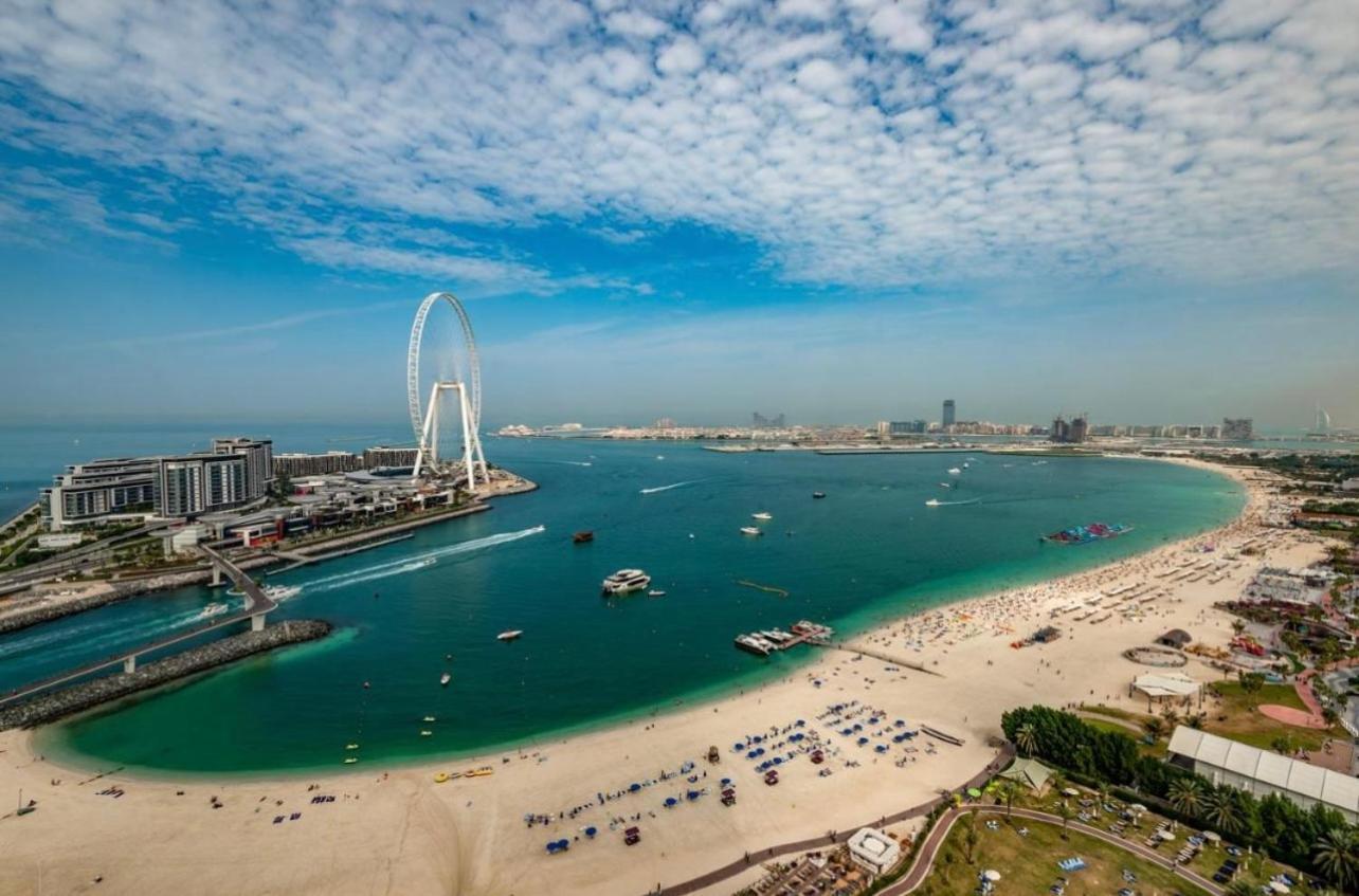 Seaview Beach Hostel Jbr - Walk To Beach - Gym - Pool - Metro Station Dubai Eksteriør billede